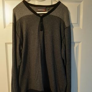 Duck And Cover XL Mens V Neck Button Fasten